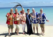D'dorfer Delegation beim Karneval auf den Seychellen